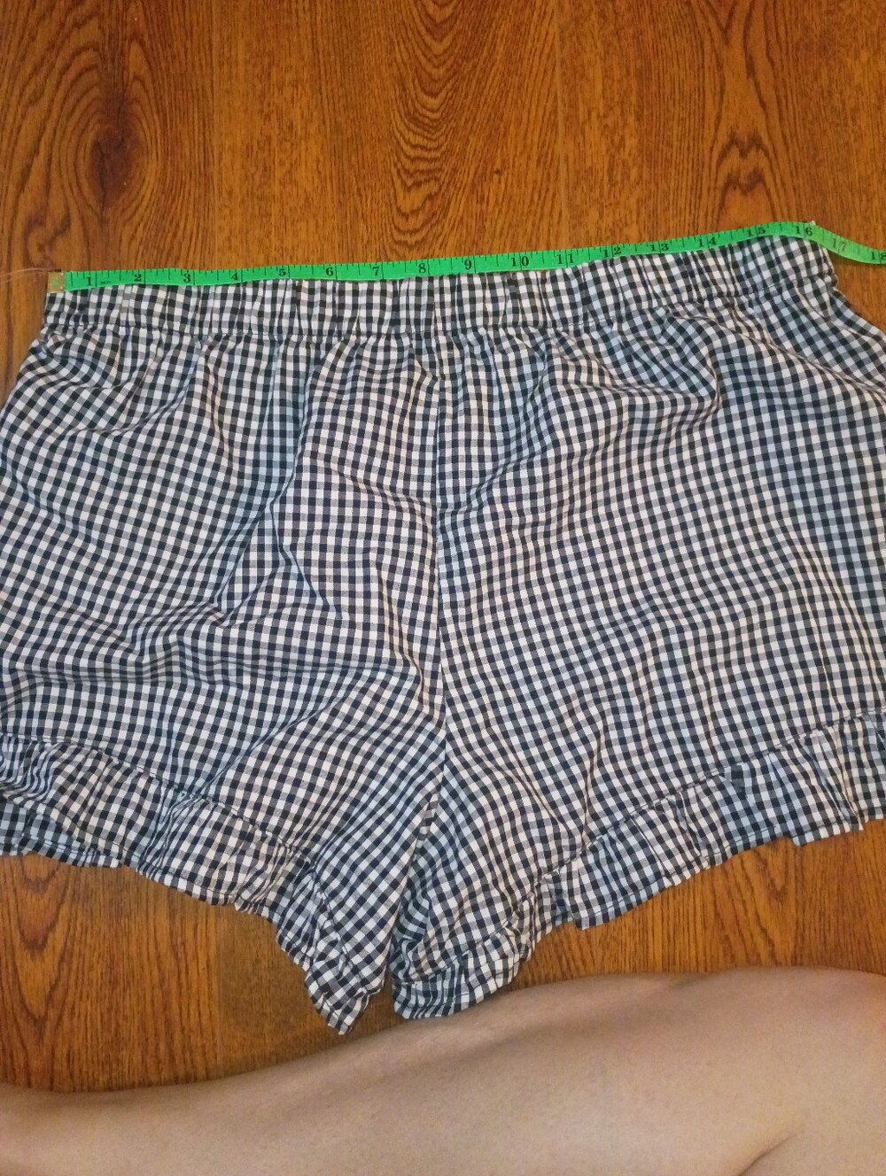 GAP Black & White Gingham Ruffle Top + Shorts Set - Picture 8 of 9